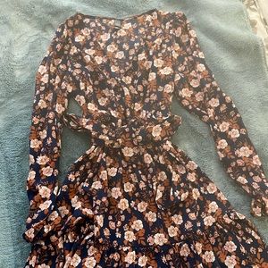 Women’s Navy, Neutral & Pink Floral long sleeve mini dress with waist tie, XXS